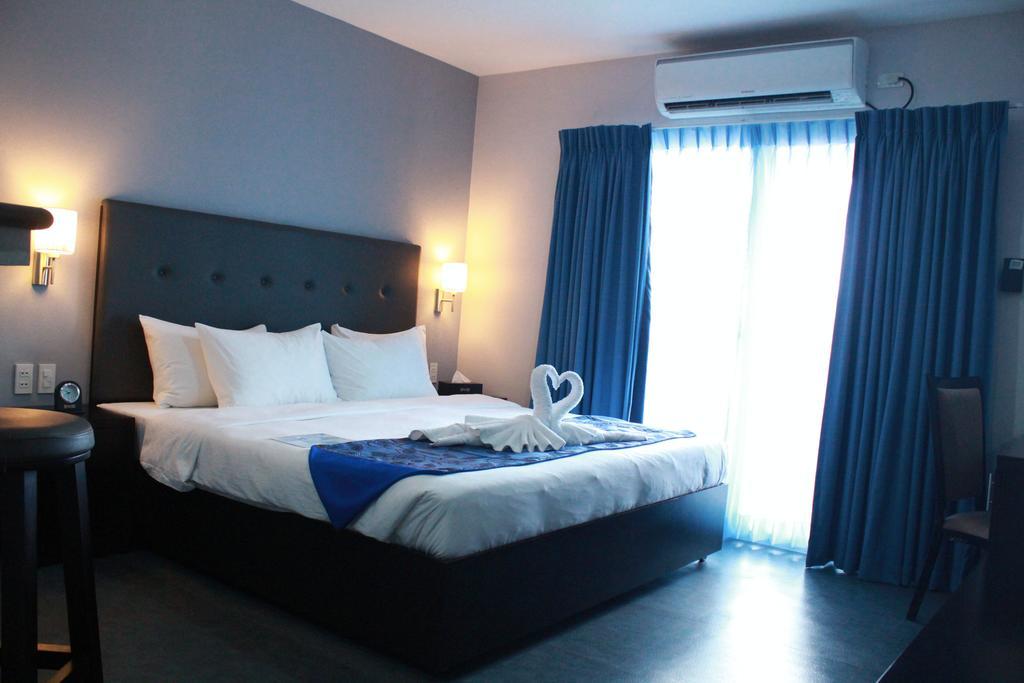 Sun Plaza Subic Hotel Olongapo Pokoj fotografie