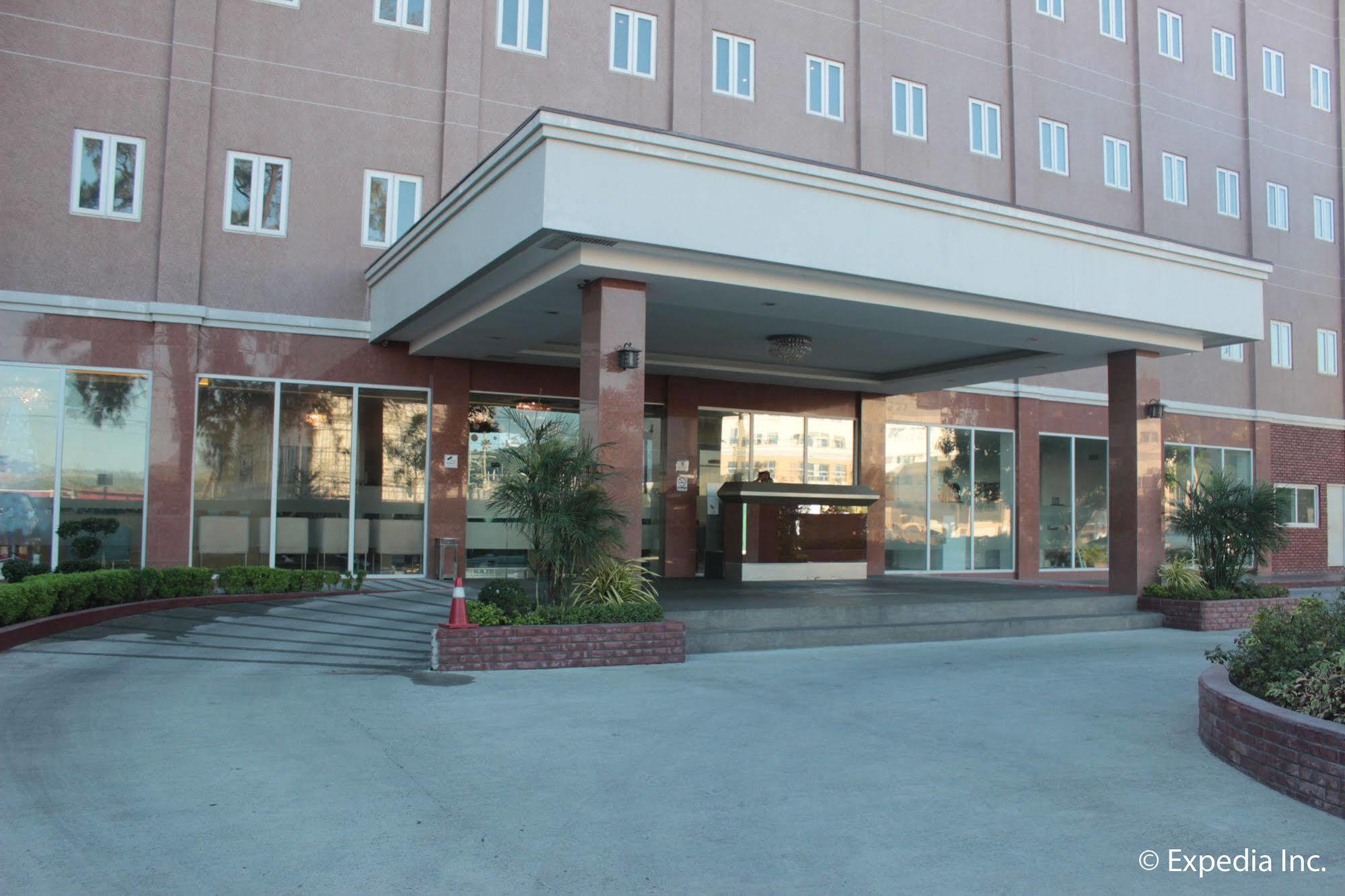 Sun Plaza Subic Hotel Olongapo Exteriér fotografie