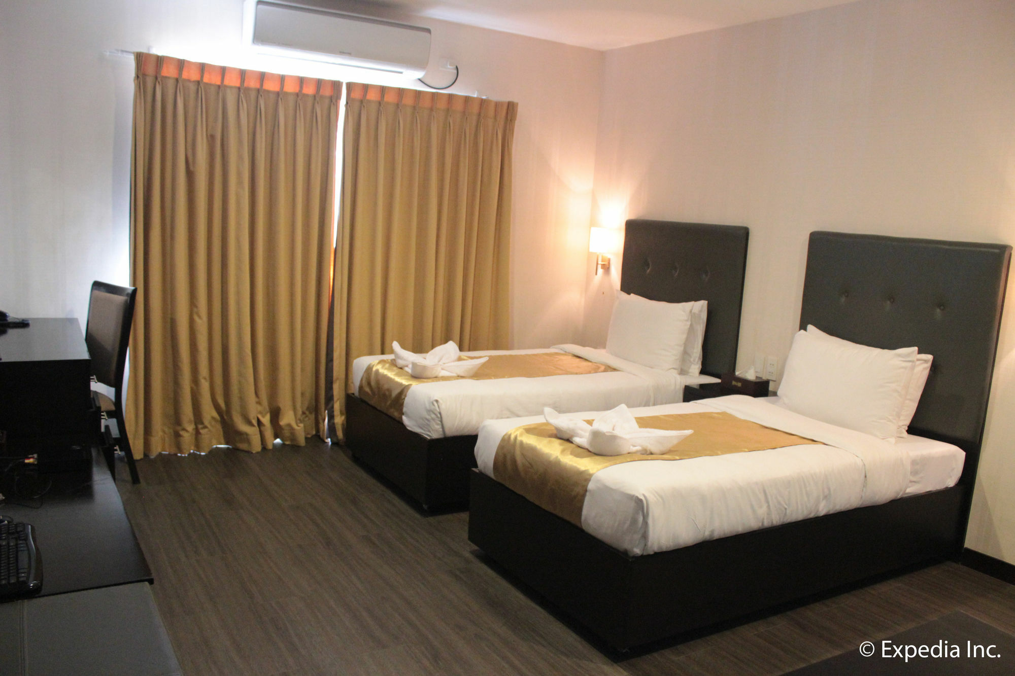 Sun Plaza Subic Hotel Olongapo Exteriér fotografie
